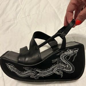 Vintage platform shoes/sandals, Size 7.5 Burning Man, Festival, Rave, 90’s vibe.